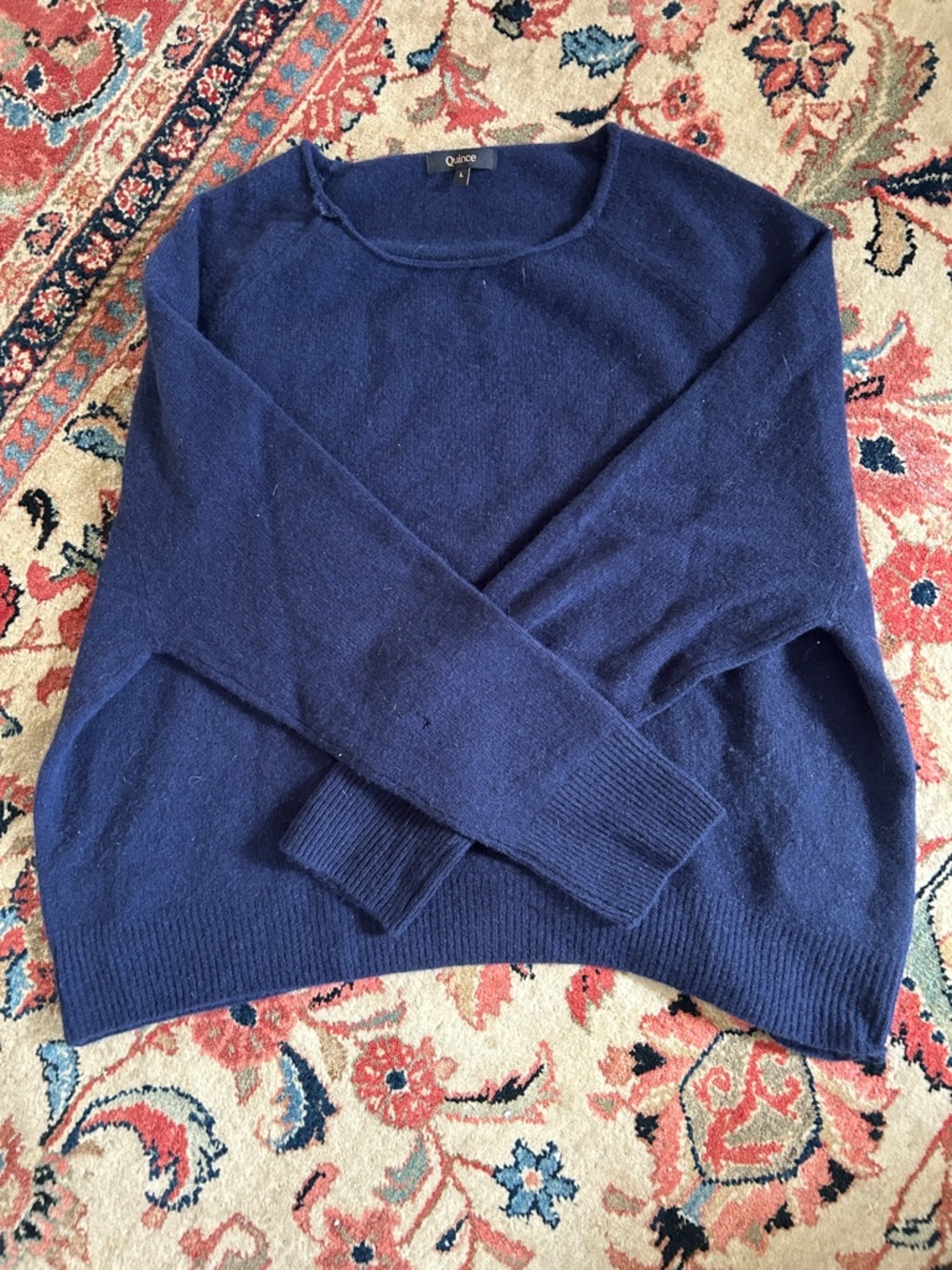 Quince Deep Navy cashmere Crewneck Sweater
